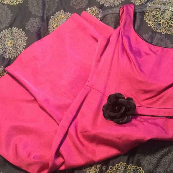 Sisters by Kathlin Argiro dress {size 6} - Picture 2 of 4