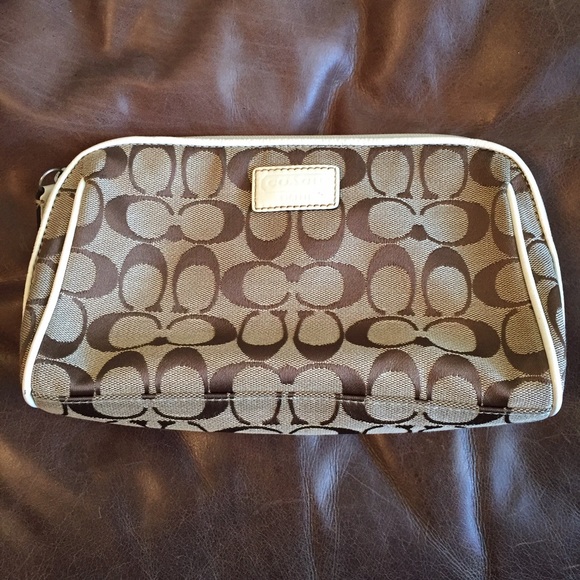 Coach travel toiletry/makeup case - barely used