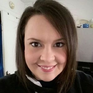 Meet your Posher, Katelyn