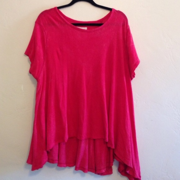 Circle in the sand tee