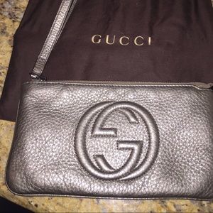 Authentic Gucci Leather Soho Wristlet