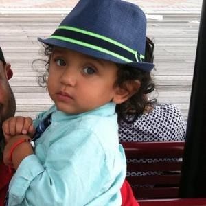 Meet your Posher, Fatima