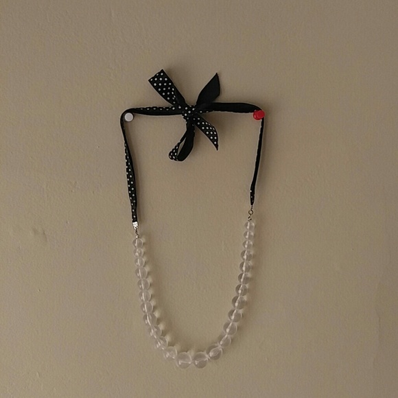 (ON SALE!!) Polka Dot Pearl Necklace