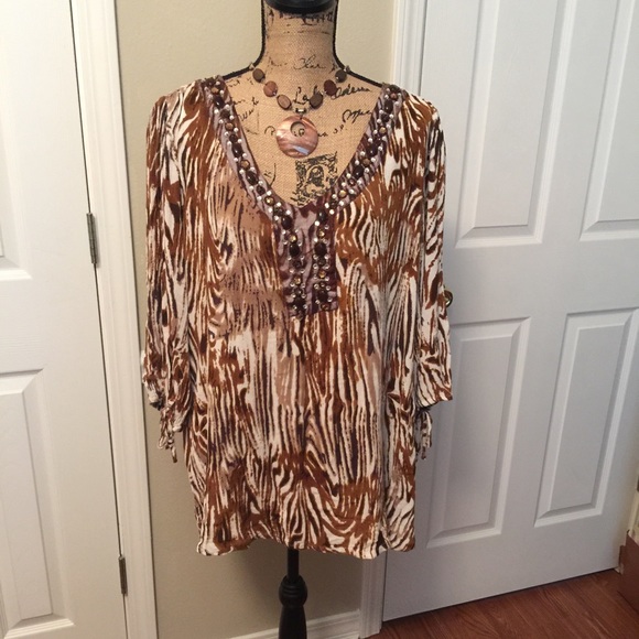 Beautiful Flowing Blouse