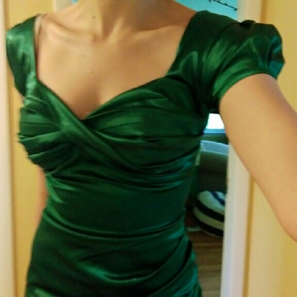 1940's Style Emerald Green Satin Dress