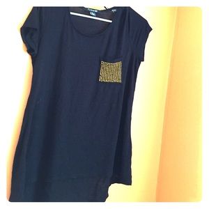 Black short sleeve