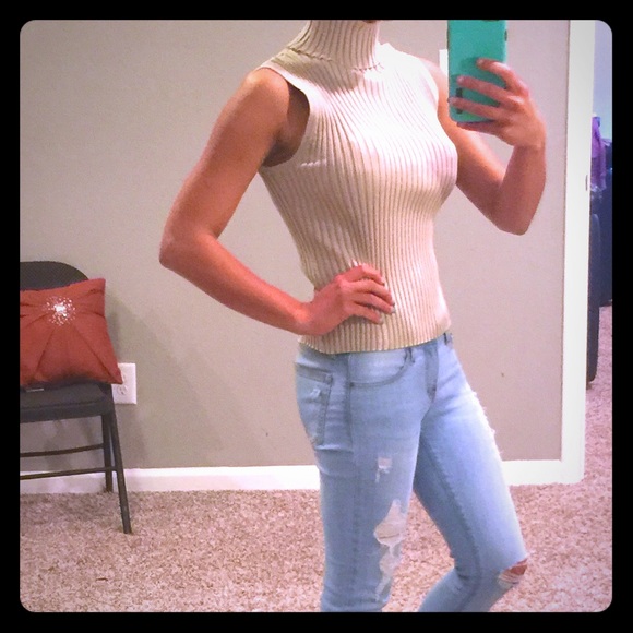 NWOT Sleeveless Top