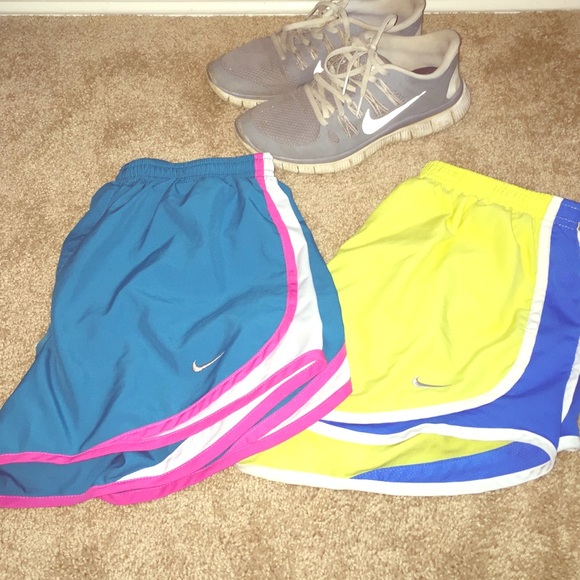 Nike athletic bundle!!