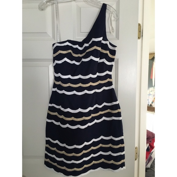 Lilly Pulitzer Navy and Gold One Shoulder Dress