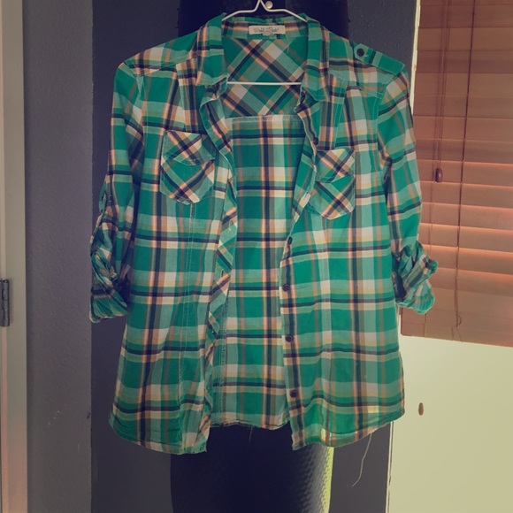 Ladies small green plaid shirt