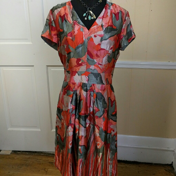 Beautiful Banana Republic Dress