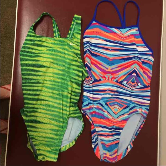 Nike women's swim suits size 34