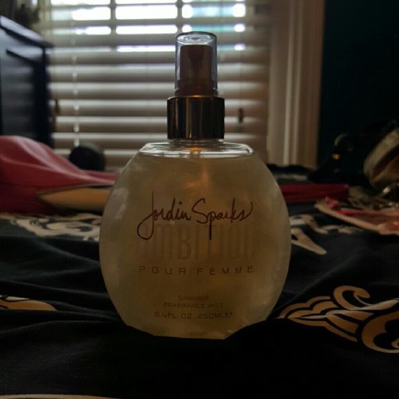✔SOLD ON MERCARI✔ Jordan Sparks Shimmer Body Spray - Picture 3 of 3
