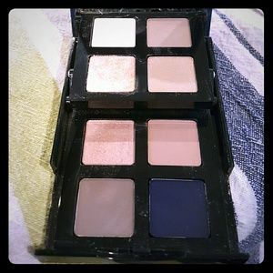 Bobbi Brown Navy & Nude Eye Palette