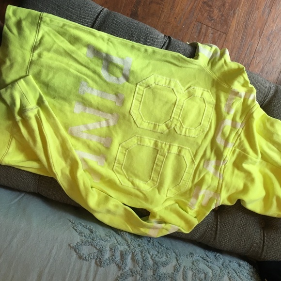Tops - Vs zip up