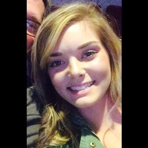 Meet your Posher, Ronni