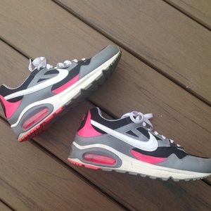 Women's NIKE Airmax sneakers