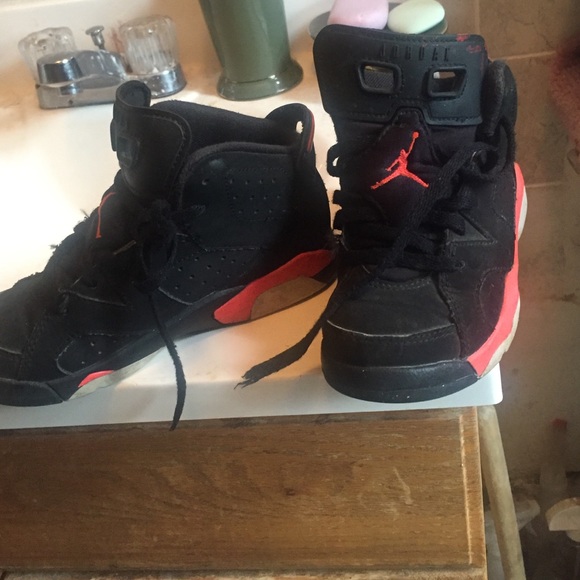 Kid Jordan's - Picture 2 of 4