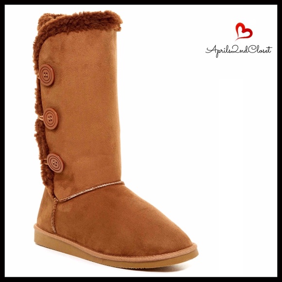 ❌SOLD❌Boots Vegan Suede & Fur Lined - Picture 4 of 4