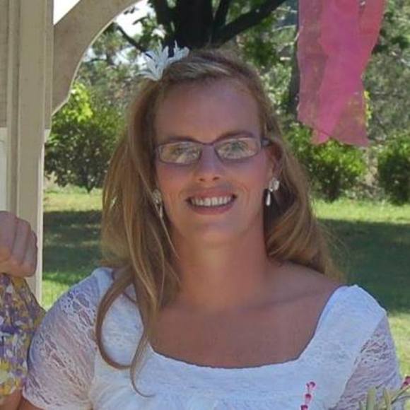 Meet your Posher, Jennifer - Picture 1 of 1
