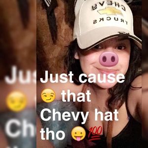 Meet your Posher, Genieve