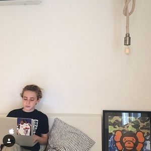 Meet your Posher, Jsnsns