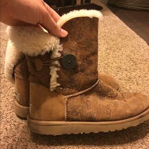 Ugg boots! Size 9
