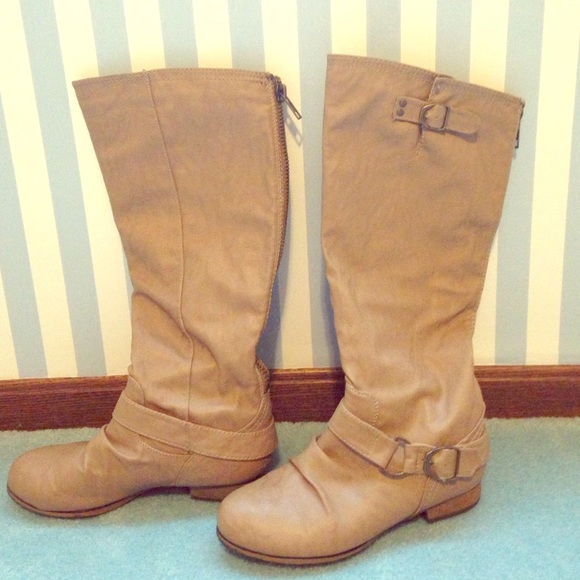 Women's 7.5 wild diva boots