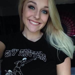 Meet your Posher, Victoria