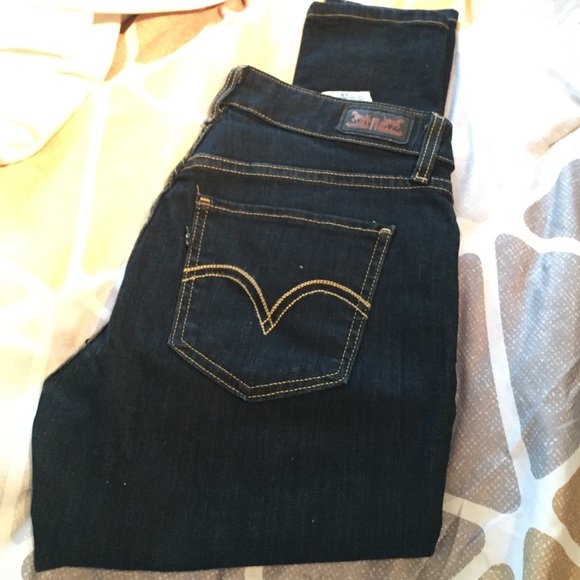 Levi's Dark Washed Leggings