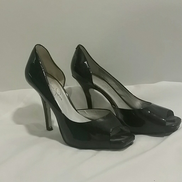 Jessica Simpson black patent leather heels