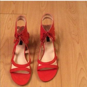 Red sandals for @karlet❌