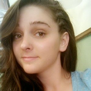 Meet your Posher, Catherine