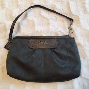 Signature Coach Wristlet- silver/gray