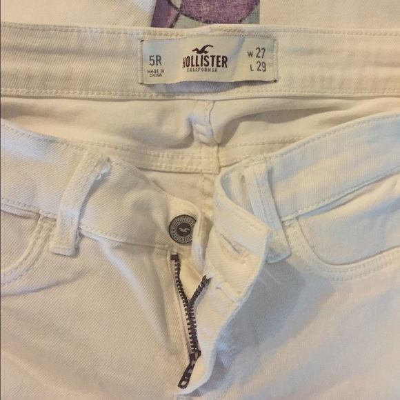 White skinny jeans