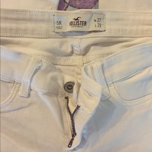 White skinny jeans