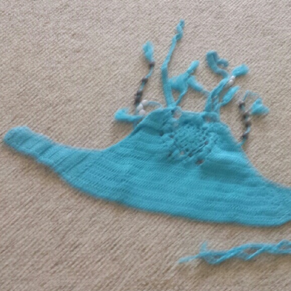 XSOLDX Tassel fringe knit crochet top - Picture 2 of 2