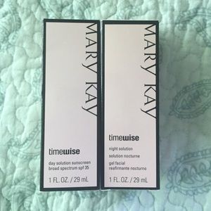 Mary Kay day and night solution