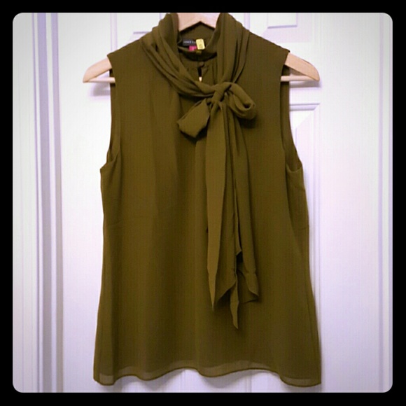 Vince Camuto tie blouse
