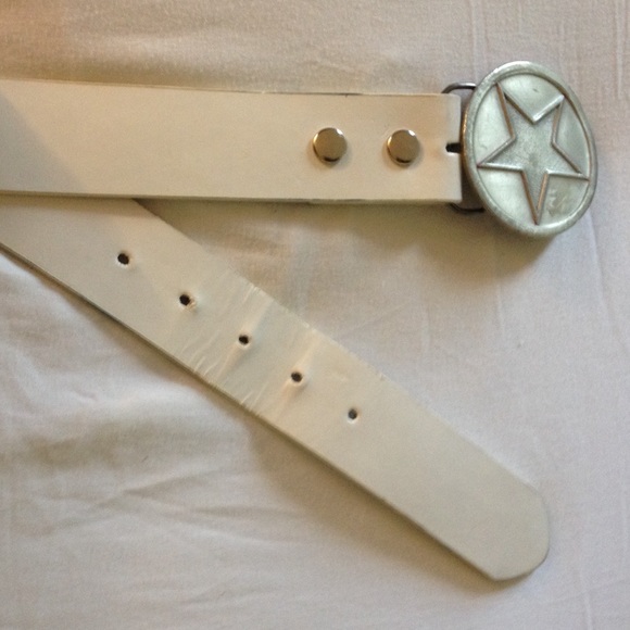 White leather wide belt - Picture 2 of 3
