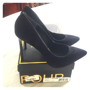 Pour La Victoire Pumps