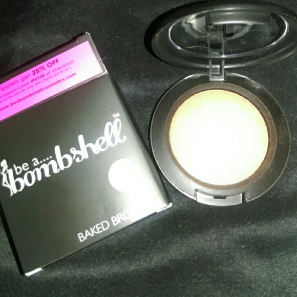 Be a bombshell baked bronzer