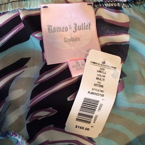 โโโโ ๐ Romeo & Juliet Maxi Dress - Picture 4 of 4