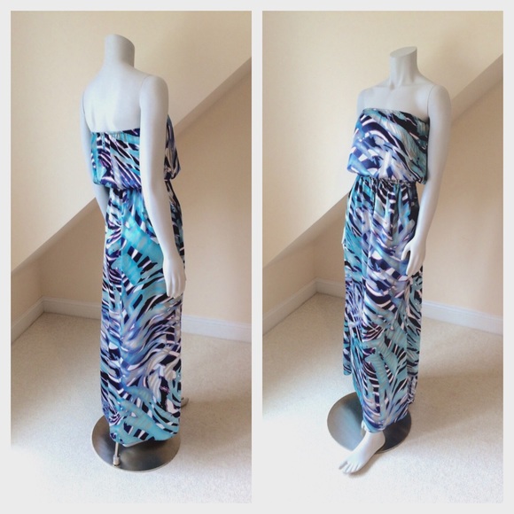 โโโโ ๐ Romeo & Juliet Maxi Dress - Picture 3 of 4