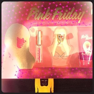 🛍PINK FRIDAY BY NICKI MINAJ FRAGRANCE SET🎀