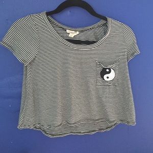 Stripped Crop Top. LA Hearts