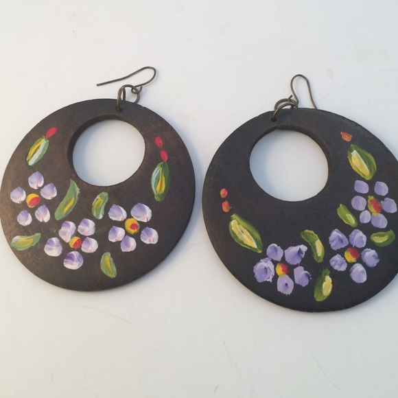 Wood bracelet & earrings pained by the artist LEON OKS - Picture 2 of 4