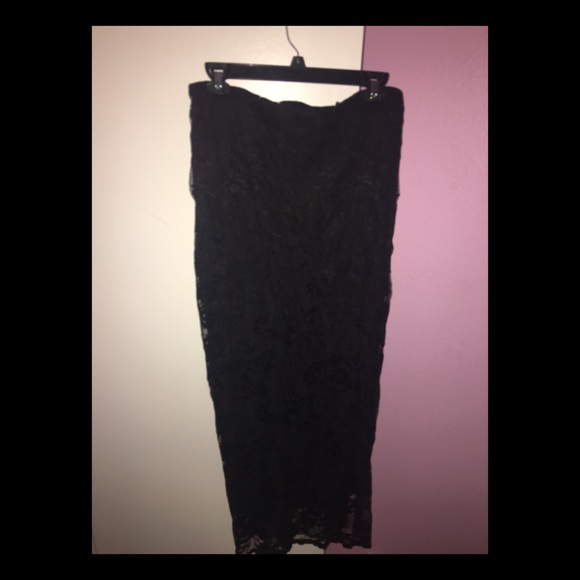 Black lace long maxi skirt - Picture 1 of 2