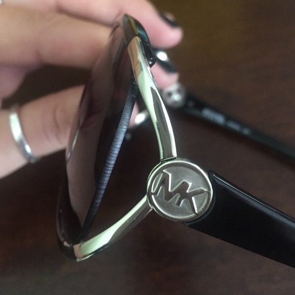 Michael Kors sunglasses - Picture 2 of 3