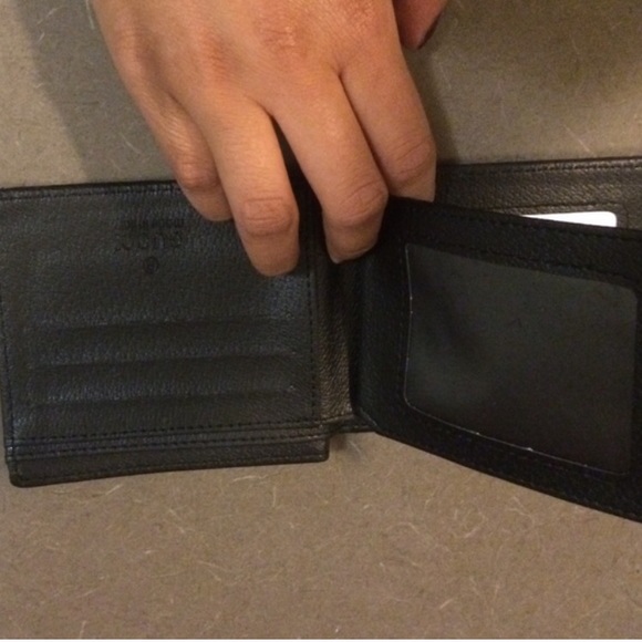 Gucci wallets for sale ! 8 of them - Picture 4 of 4